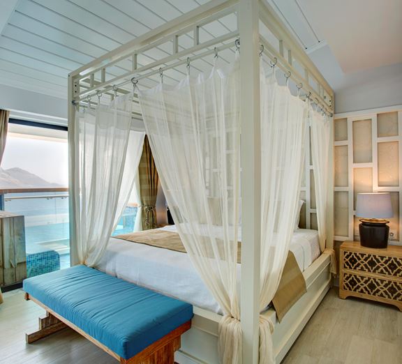 https://content.coraltravel.ro/resize/576x522/media/image/1/21970/638067917323910966.jpg